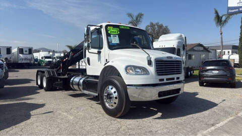 2022 Freightliner M2 106