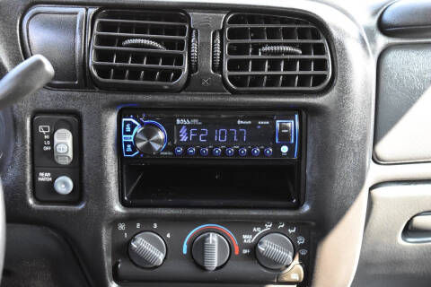 2003 Chevrolet Blazer LS