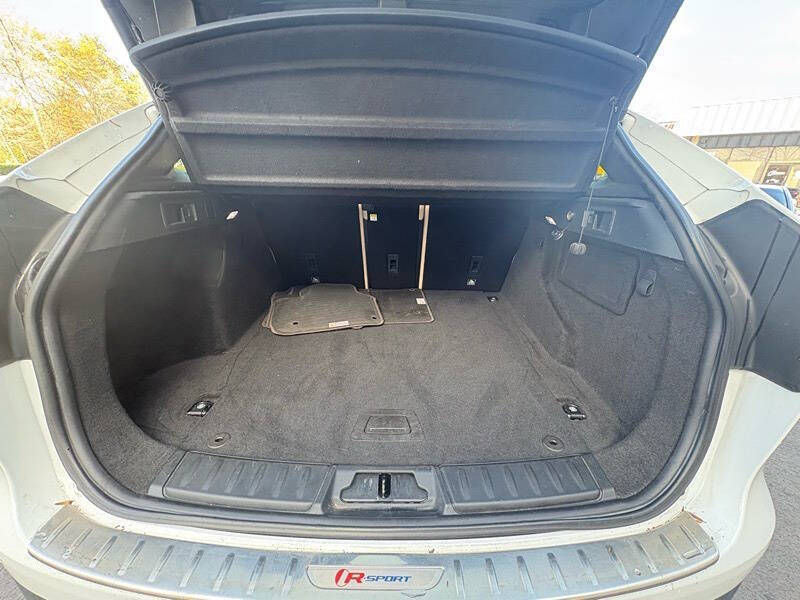 2017 Jaguar F-PACE 35t Prestige