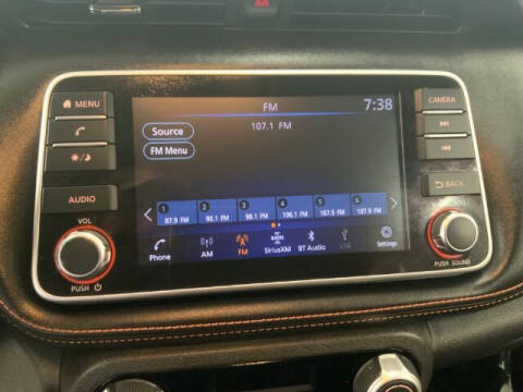 2020 Nissan Kicks SR