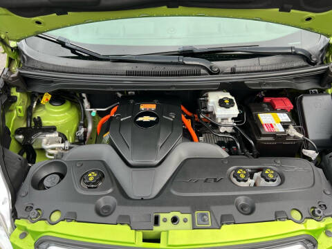 2015 Chevrolet Spark EV 2LT