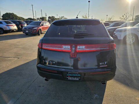 2014 Lincoln MKT Ecoboost