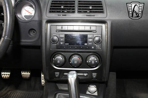 2009 Dodge Challenger SRT8