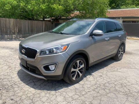 2017 Kia Sorento for sale at H & H AUTO SALES in San Antonio TX