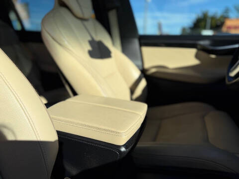 2016 Tesla Model X 75D