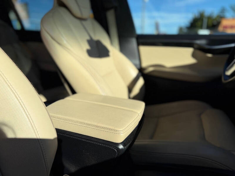 2016 Tesla Model X 75D