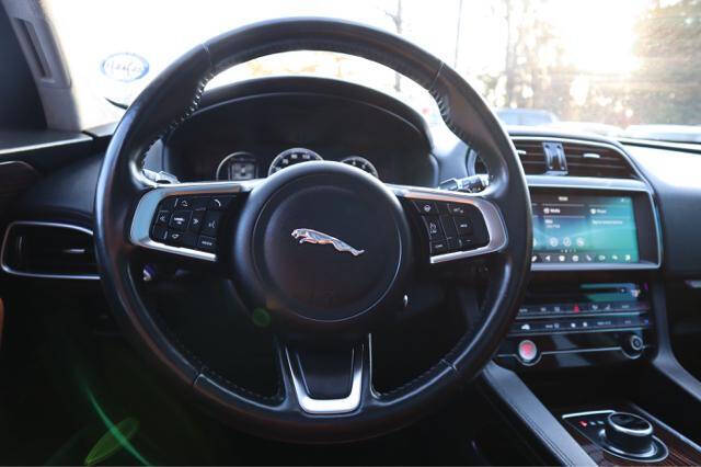 2018 Jaguar F-PACE 35t Portfolio