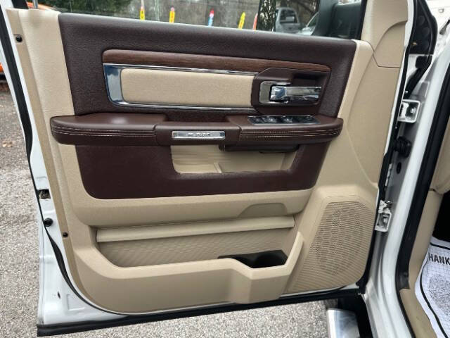 2014 RAM 3500 Laramie