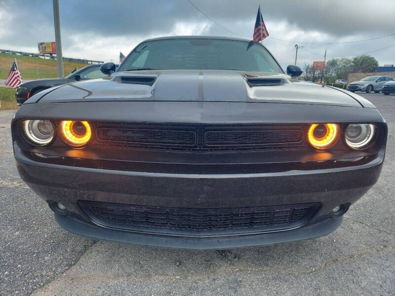 2022 Dodge Challenger SXT