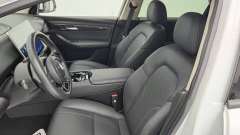 2023 VinFast VF8 Eco City Edition