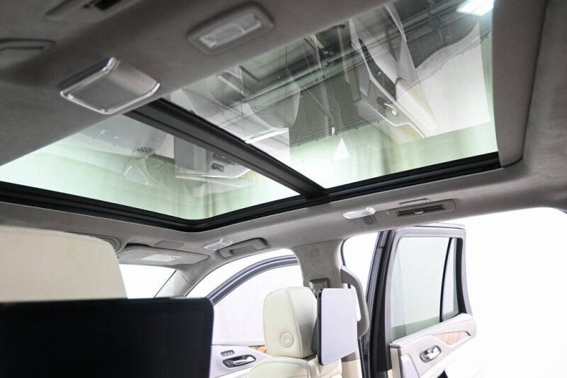 2021 Cadillac Escalade Sport Platinum