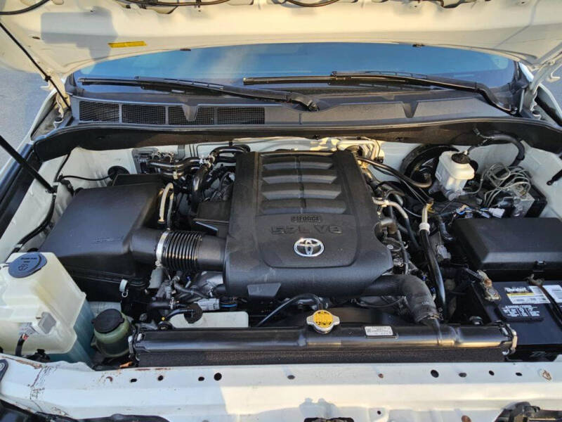 2011 Toyota Sequoia Platinum