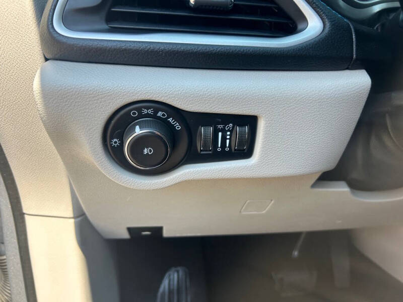 2021 Chrysler Pacifica Touring