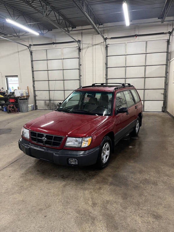 1999 Subaru Forester for sale at JE Autoworks LLC in Willoughby OH