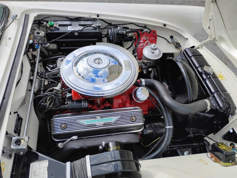 1957 Ford Thunderbird