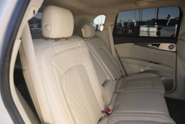 2019 Lincoln Nautilus Black Label