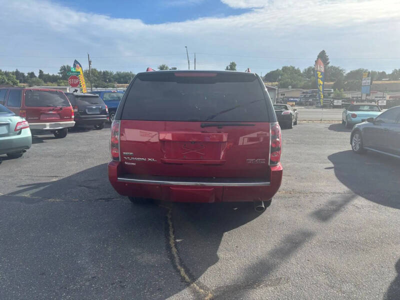 2012 GMC Yukon XL Denali