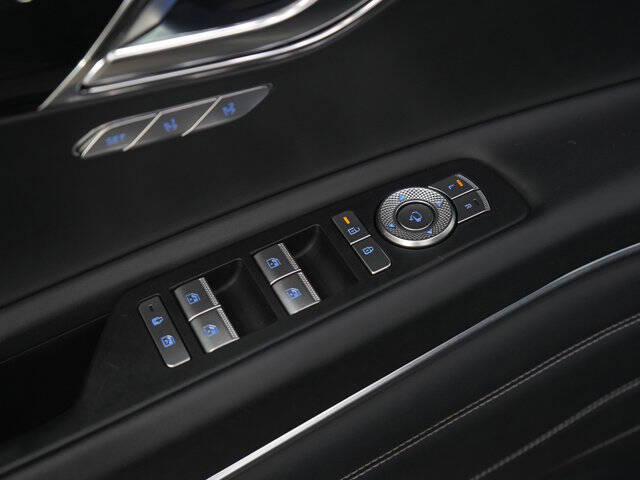 2025 Genesis GV80 2.5T Standard