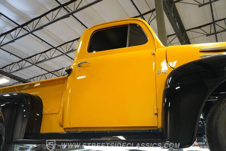 1948 Ford F-100