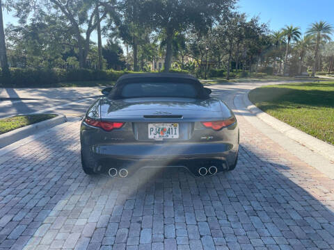 2016 Jaguar F-TYPE R