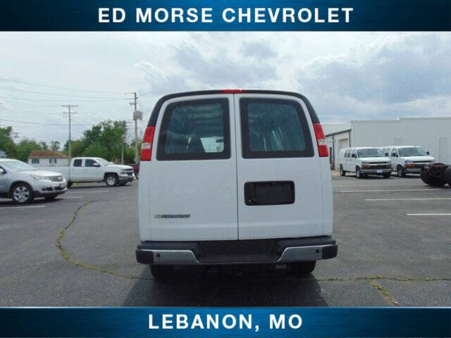 2025 Chevrolet Express 3500