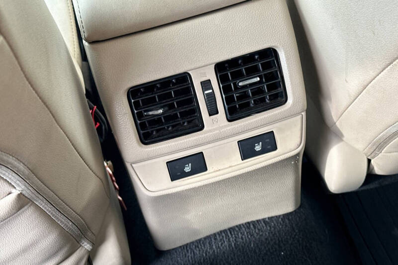 2016 Subaru Legacy 2.5i Limited