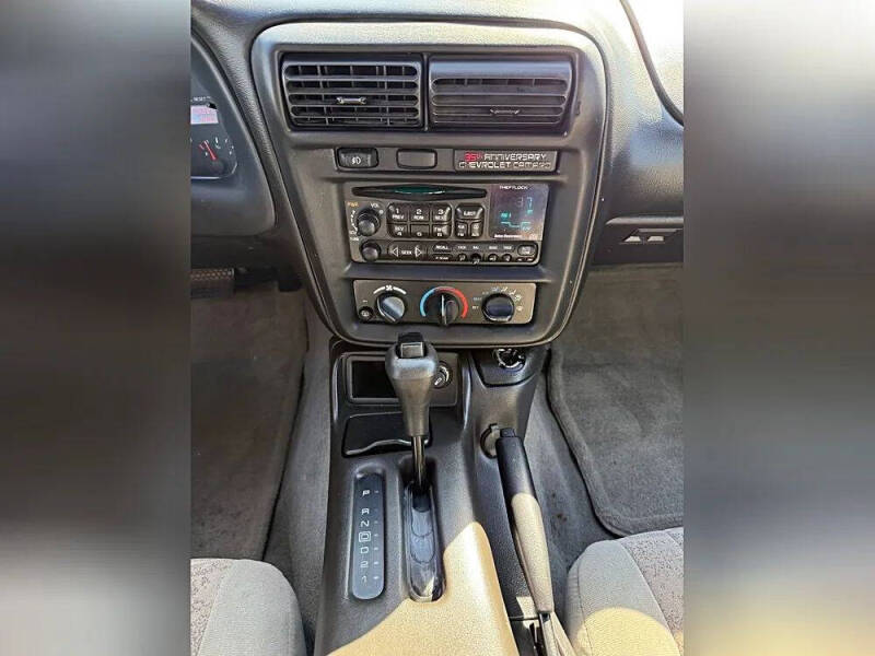2002 Chevrolet Camaro