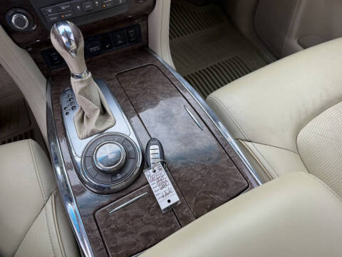 2015 Infiniti QX80