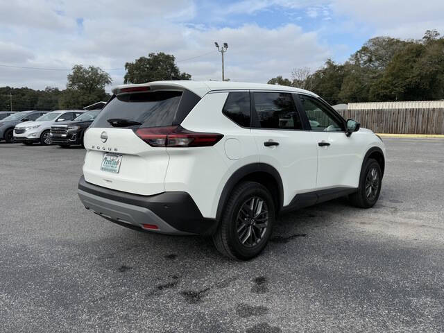 2022 Nissan Rogue S