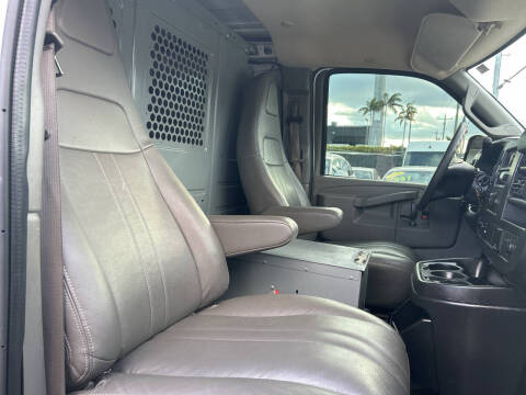 2016 Chevrolet Express 2500