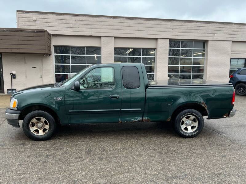 2003 Ford F-150 for sale at Dean's Auto Sales in Flint MI