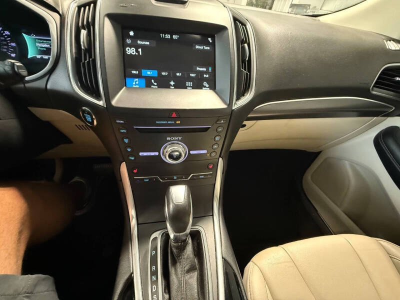 2018 Ford Edge Titanium