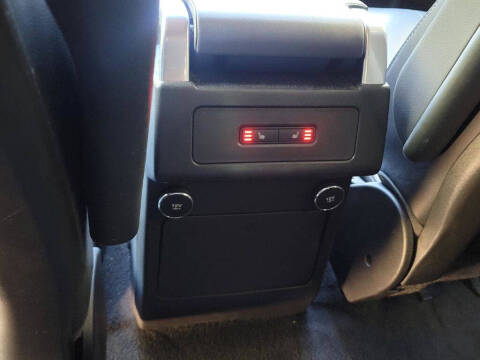 2020 Land Rover Discovery SE