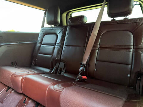 2020 Lincoln Navigator L Black Label