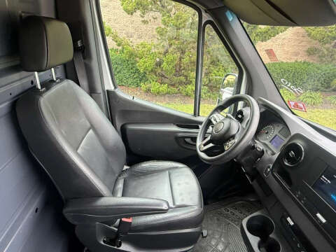 2019 Freightliner Sprinter 2500