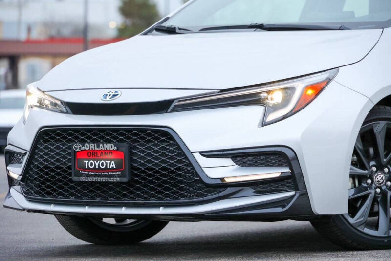 2024 Toyota Corolla Hybrid LE