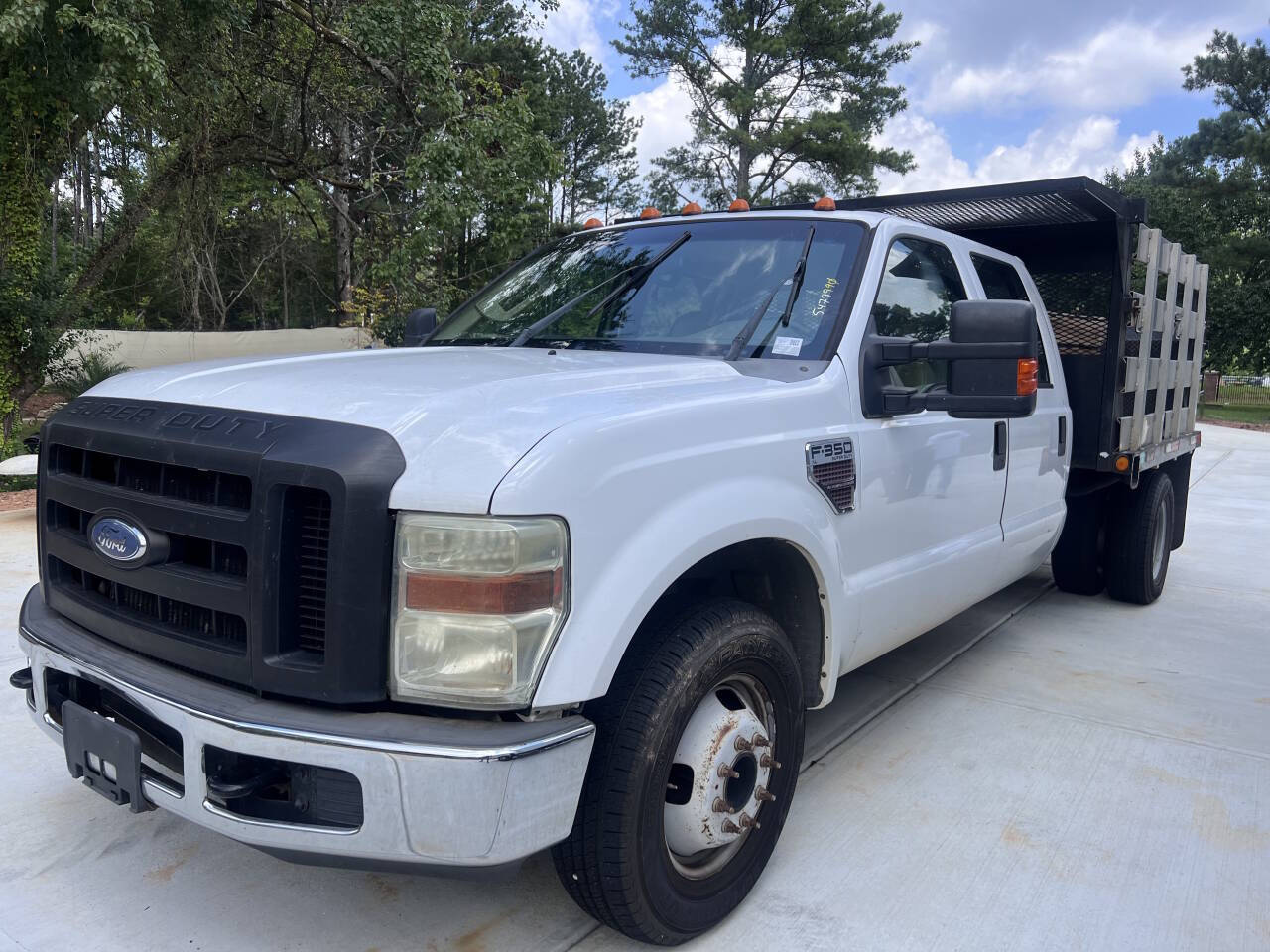 2008 Ford F-350 XL Crew Cab 172-In DRW|XL Crew Cab 156-In DRW's photo
