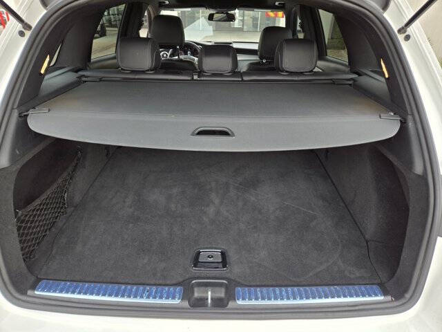 2019 Mercedes-Benz GLC GLC 300