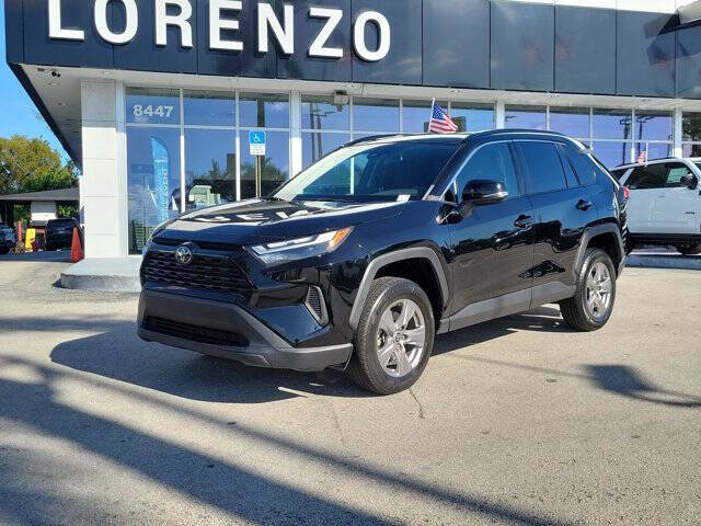 2023 Toyota RAV4 XLE