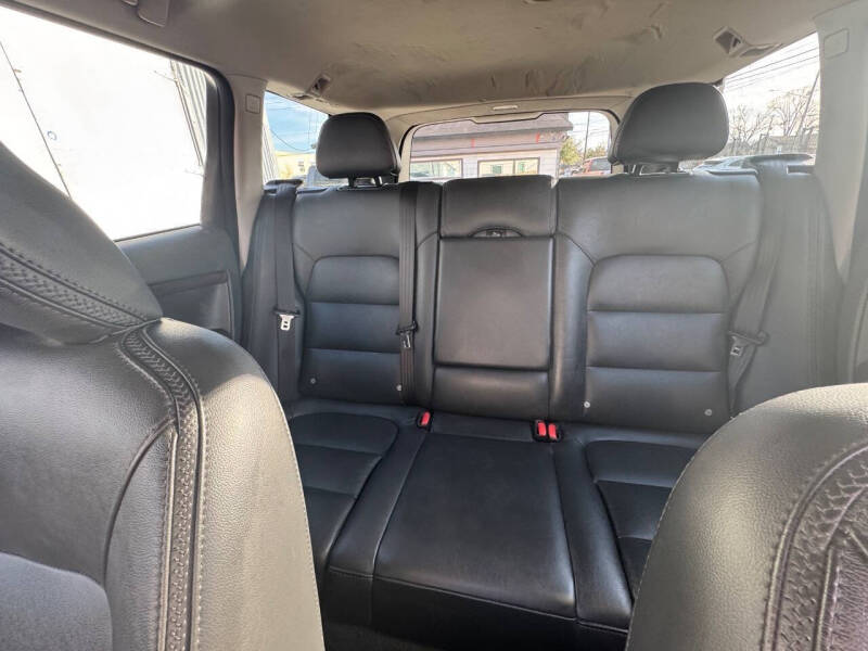 2015 Volvo XC70 T5 Drive-E Premier