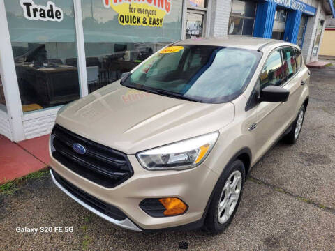 2017 Ford Escape for sale at AutoMotion Sales in Franklin OH