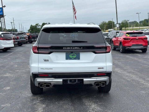 2024 GMC Acadia Denali