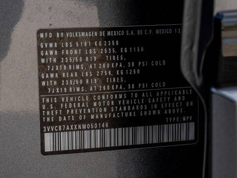 2022 Volkswagen Tiguan SE R-Line Black