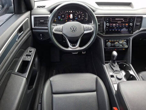 2020 Volkswagen Atlas Cross Sport V6 SEL R-Line 4Motion