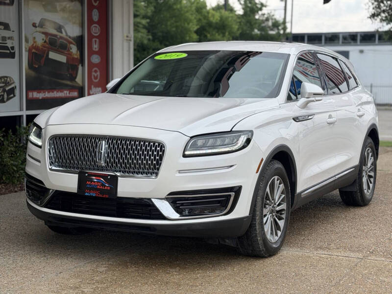 2019 Lincoln Nautilus Select