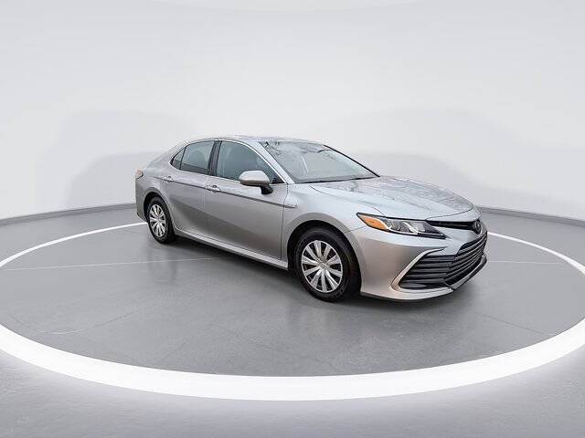 2021 Toyota Camry Hybrid LE