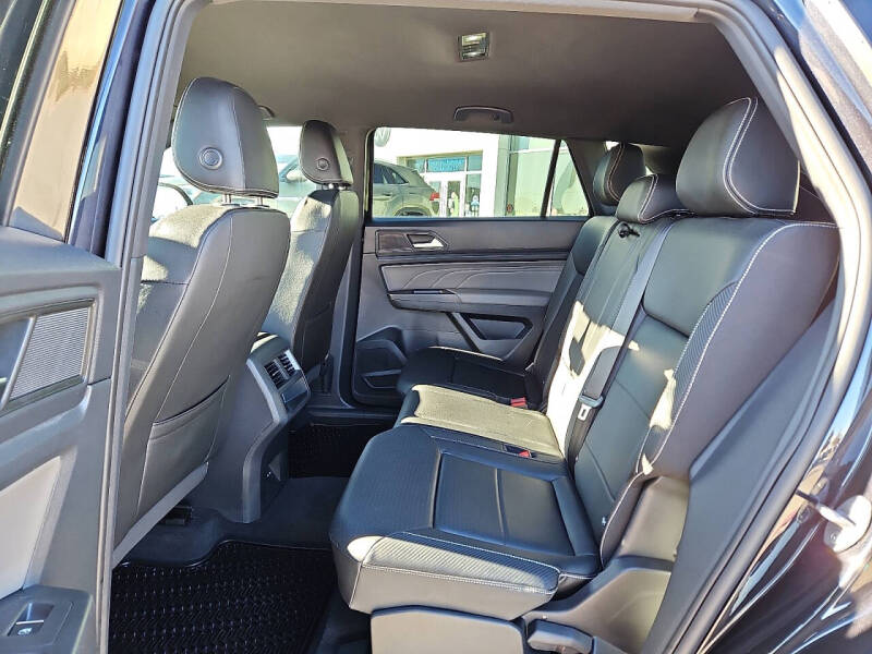 2023 Volkswagen Atlas Cross Sport SE