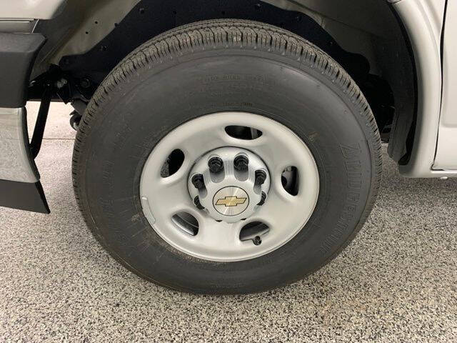 2025 Chevrolet Express 3500