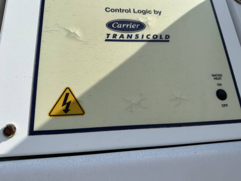 2007 Freightliner M2 106