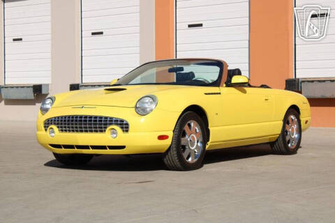 2004 Ford Thunderbird Deluxe